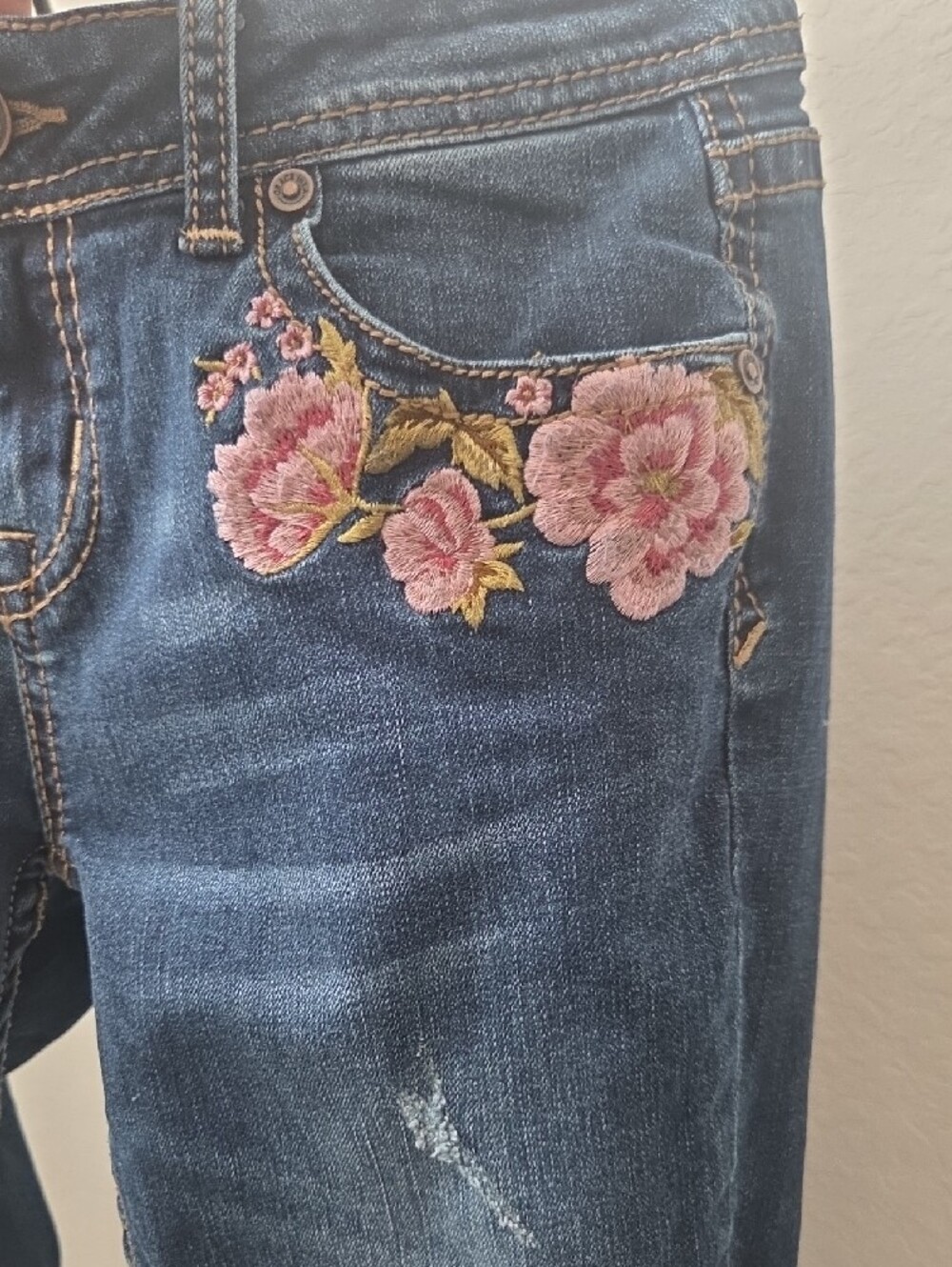 Grace in LA Dark Blue Skinny Jeans Pink Floral Embroidery Distressed Style - Picture 5 of 13